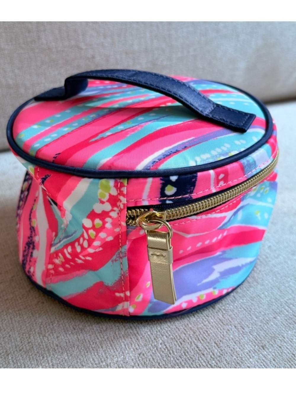 LILLY PULITZER ROUND MINI MAKE UP JEWELRY CONTAINER HOLDER CASE NWOT